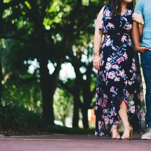Engagement photo dress